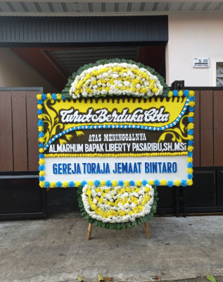 Papan Bunga Duka di Naluk